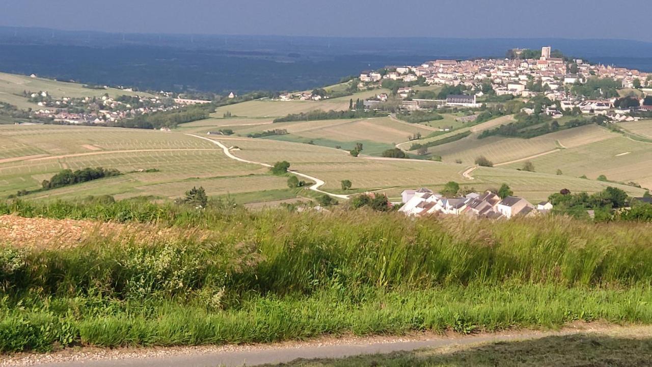 Location Maison De Vacances Sancerre Exterior photo